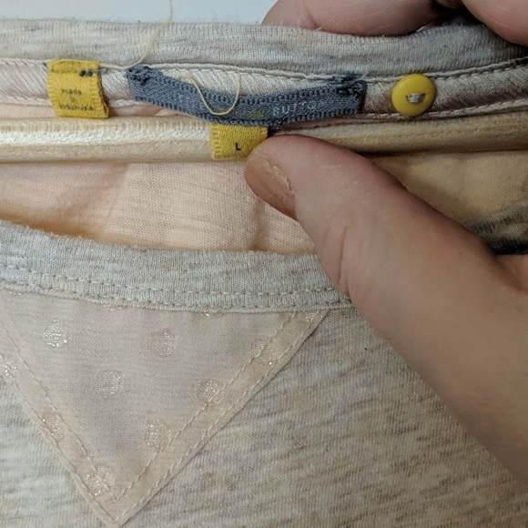 Peach and tan Heather fancy tee - Picture 5 of 7